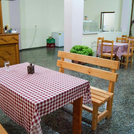 Let Rooms Lukova 외부 사진
