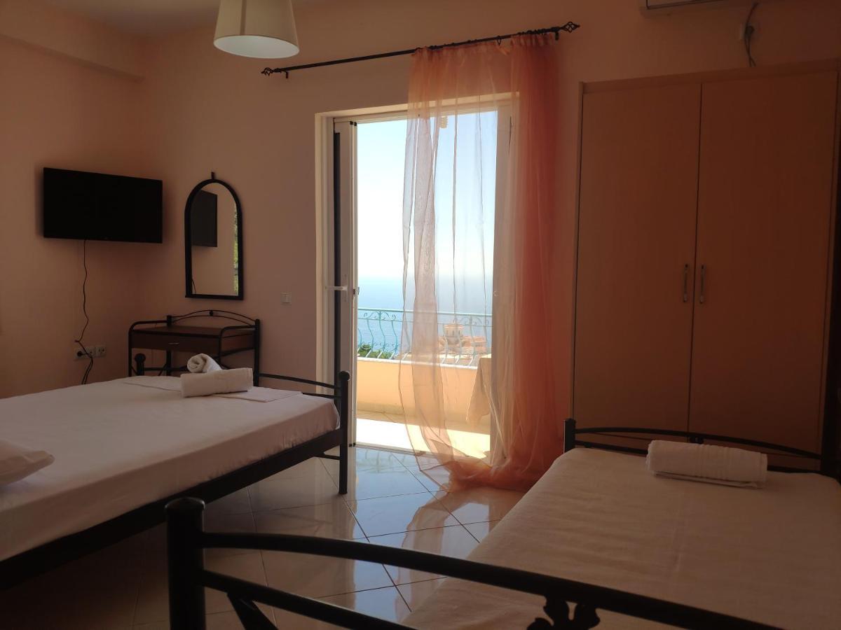 Let Rooms Lukova 외부 사진