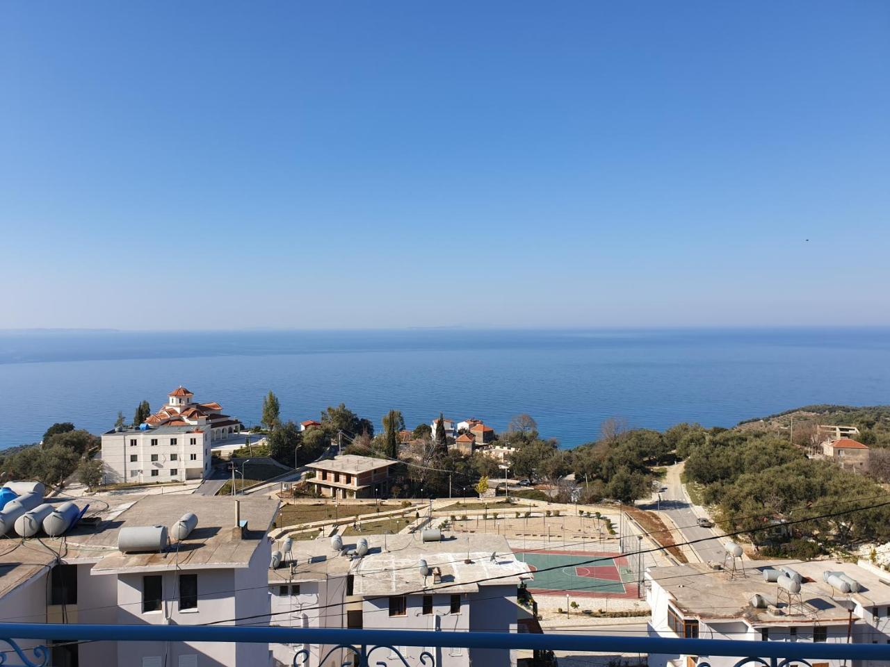 Let Rooms Lukova 외부 사진