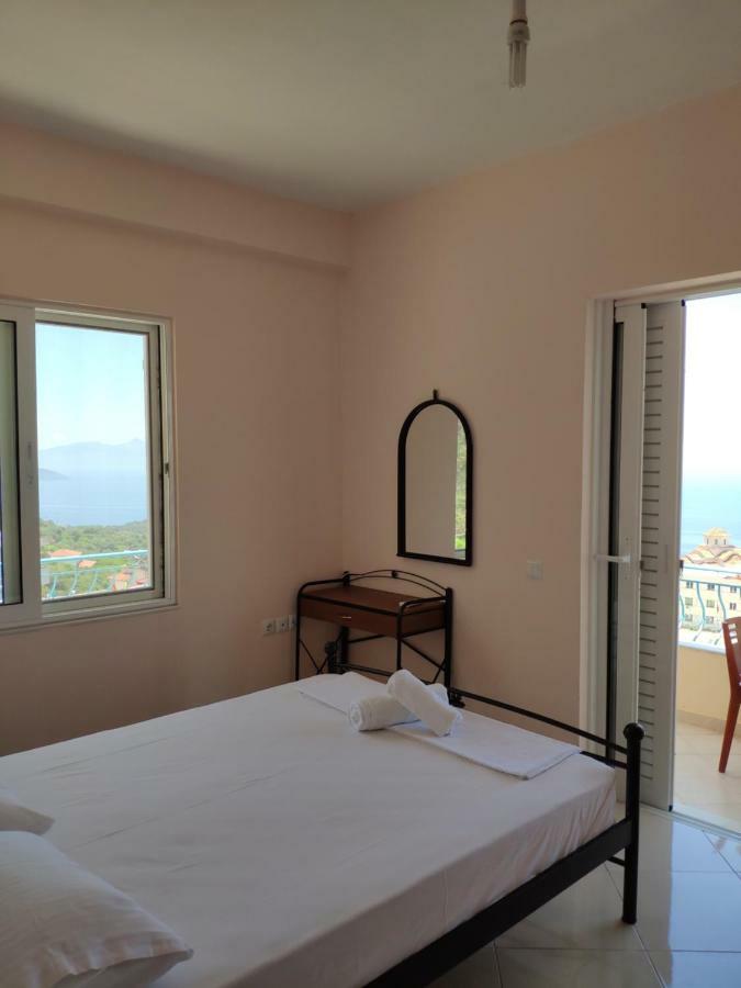 Let Rooms Lukova 외부 사진